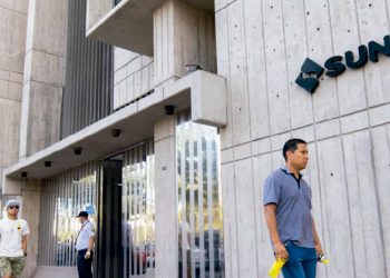 PODER JUDICIAL ORDENA A LA MUNICIPALIDAD DE LIMA SUSPENDER PROVISIONALMENTE DEMOLICIÓN DE VIVIENDAS EN SJM