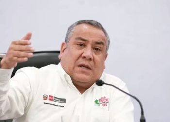 GUSTAVO ADRIANZÉN SOBRE FALLIDA DESIGNACIÓN DEL PRESIDENTE DE ESSALUD: “ACÁ HUBO UN PROBLEMA, UNA NEGLIGENCIA”