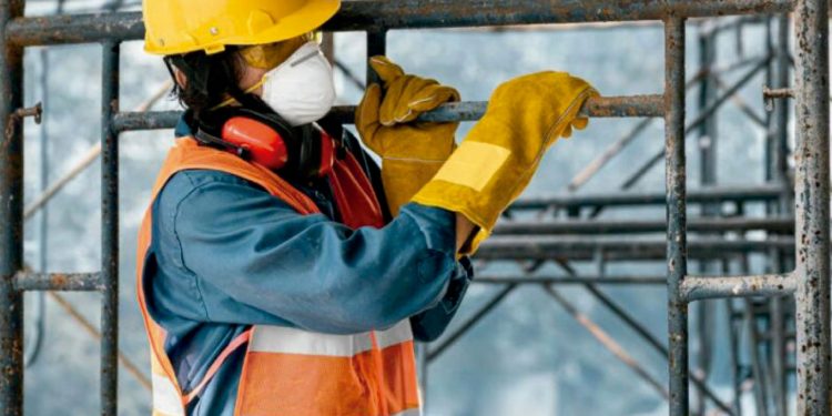 CONGRESO ORDENA RETIRAR IMAGEN DE CÉSAR ACUÑA EN TODAS LAS OFICINAS ADMINISTRATIVAS DEL PARLAMENTO