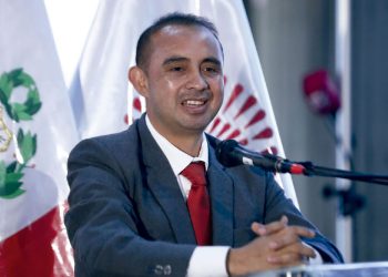 CONGRESISTAS PROMUEVEN MOCIÓN DE CENSURA A GUSTAVO ADRIANZÉN TRAS ASESINATO DE 13 TRABAJADORES EN PATAZ