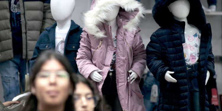 PRESIDENTA DINA BOLUARTE INVITÓ AL PAPA LEÓN XIV A VISITAR PERÚ