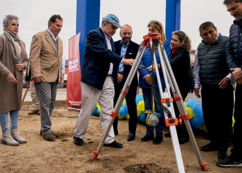 BSF CONSTRUYE PUENTE PEATONAL EN EL KM 38 DE LA PANAMERICANA SUR PARA MEJORAR LA TRANSITABILIDAD
