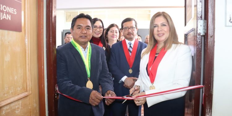 PRESIDENTA DE LA CORTE INAUGURA JUZGADO DE INVESTIGACIÓN PREPARATORIA TRANSITORIO DE PAIJÁN