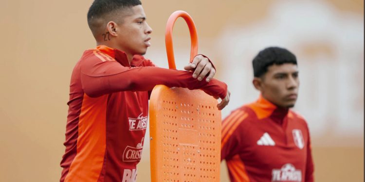 LA INCÓGNITA DE KEVIN QUEVEDO: ¿JUGARÁ CON LA SELECCIÓN PERUANA ANTE URUGUAY Y PARAGUAY?