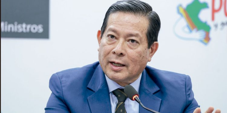 PREMIER NINGUNEA A JUAN JOSÉ SANTIVÁÑEZ EL HOMBRE DE CONFIANZA DE LA MANDATARIA Y DICE QUE NO TIENE PODER DE DECISIÓN EN EL GOBIERNO