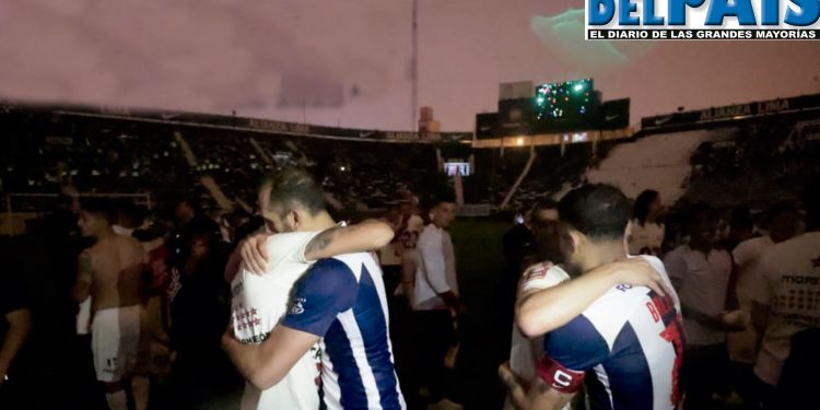 LA INCÓGNITA DE KEVIN QUEVEDO: ¿JUGARÁ CON LA SELECCIÓN PERUANA ANTE URUGUAY Y PARAGUAY?