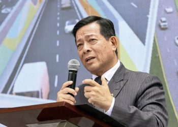 SANDOVAL SEÑALA QUE CARDENAL CASTILLO NO DEBE DECIR QUE GOBERNANTES “CONTRIBUYEN A LA MUERTE”: “ME PARECE IRRESPONSABLE”