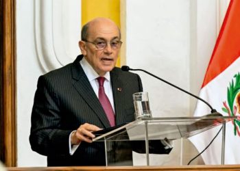 CANCILLER HUGO DE ZELA ACLARA QUE “HIPÓTESIS” DE ENTRAR A LA EMBAJADA DE MÉXICO POR LA FUERZA “NO SE VA A DAR”