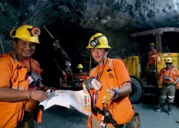 PAYASADA OFICIAL: PRESIDENTE JOSÉ JERÍ MONITOREA TRASLADO DE ERICK MORENO, ALIAS “EL MONSTRUO”