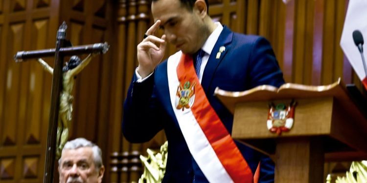 Se espera que el pleno no sea un circo y que los parlamentarios actúen  de acuerdo a lo que el país requiere. Un gobernante honesto