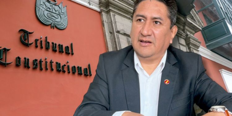 ZAMIR VILLAVERDE DESMIENTE CON FOTOS A WOLFGANG GROZO Y ASEGURA CONOCERLO DESDE 2018: “ÉL ME VISITÓ EN MI DOMICILIO”