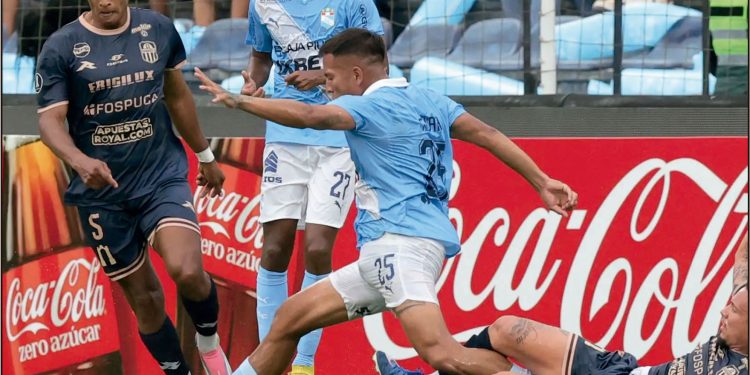 COPA LIBERTADORES: CRISTAL DERROTA A CARABOBO POR PENALES Y CLASIFICA A FASE DE GRUPOS