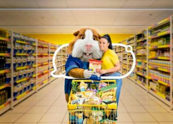 ZAMIR VILLAVERDE DESMIENTE CON FOTOS A WOLFGANG GROZO Y ASEGURA CONOCERLO DESDE 2018: “ÉL ME VISITÓ EN MI DOMICILIO”