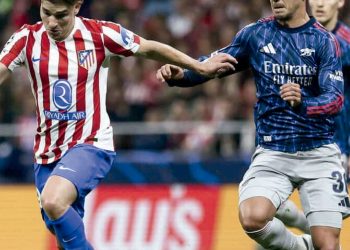 ¡GARRA CREMA! UNIVERSITARIO DERROTA 4-2 A NACIONAL DE URUGUAY EN EL ESTADIO MONUMENTAL