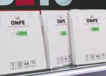 ESCÁNDALO EN ONPE: ENCUENTRAN CIENTOS DE VOTOS EN CAJAS ABANDONADAS EN CALLES DE SURQUILLO