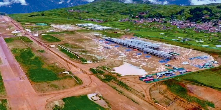 CONTRALORÍA: CONTRATISTA PRETENDE AMPLIAR SIN SUSTENTO PLAZO DE CULMINACIÓN DE AEROPUERTO DE CHINCHERO EN CUSCO POR DOS AÑOS MÁS