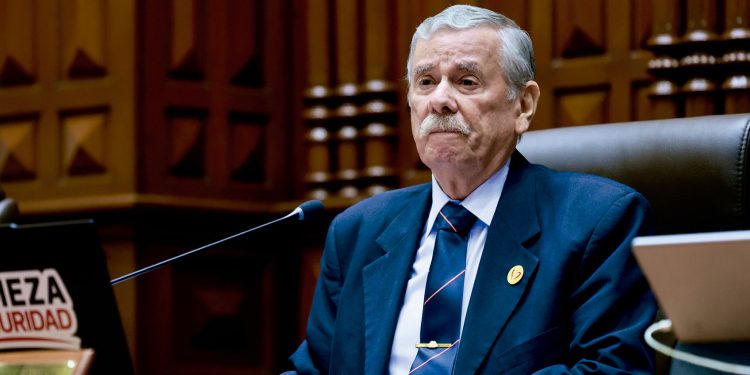 ROSPIGLIOSI ADVIERTE QUE “HABRÍA UNA DECISIÓN MUY DRÁSTICA” DEL CONGRESO SI BALCÁZAR INDULTA A CASTILLO: “ESO ES INACEPTABLE”