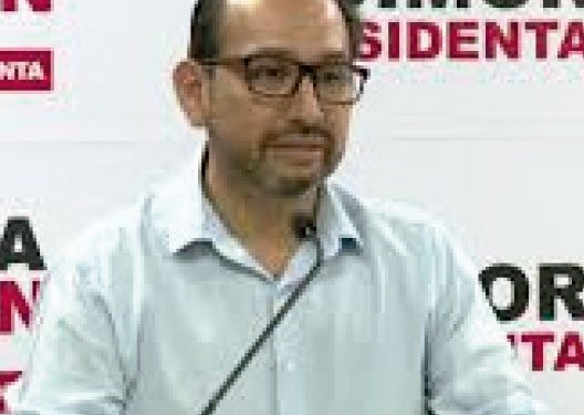 ROBERTO BURNEO IGNORA CUESTIONAMIENTOS: “EL PROCESO ELECTORAL SE HA REALIZADO CON ABSOLUTA NORMALIDAD”