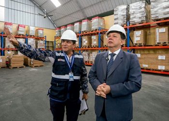 ROBERTO BURNEO IGNORA CUESTIONAMIENTOS: “EL PROCESO ELECTORAL SE HA REALIZADO CON ABSOLUTA NORMALIDAD”