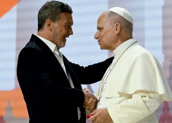ROBERTO BURNEO IGNORA CUESTIONAMIENTOS: “EL PROCESO ELECTORAL SE HA REALIZADO CON ABSOLUTA NORMALIDAD”