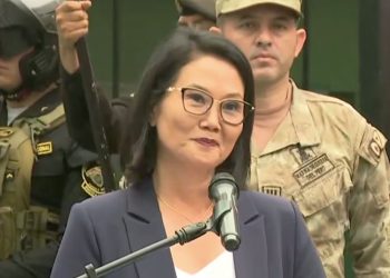 PRESIDENTA KEIKO FUJIMORI EXPRESA RESPALDO DEL GOBIERNO A LA POLICÍA Y FUERZAS ARMADAS